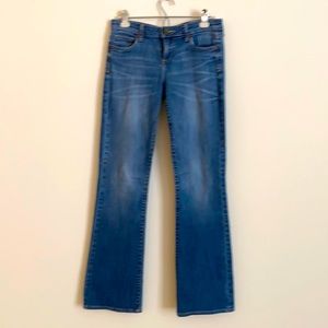 Women’s jeans